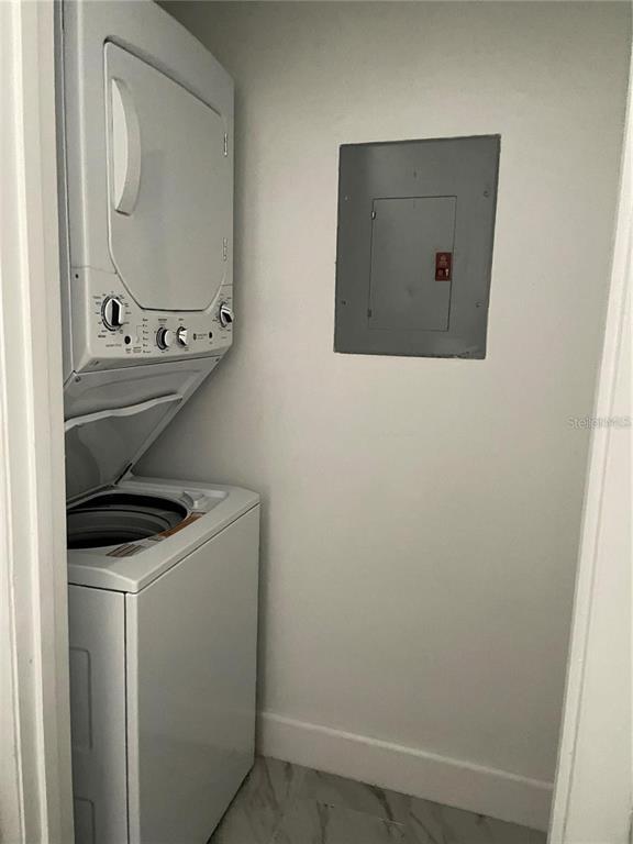 Building Photo - 238 Afton Square