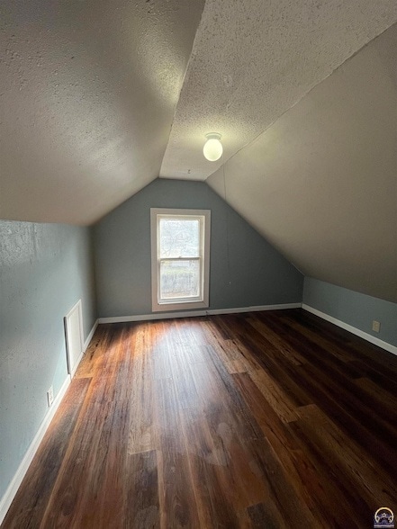 Building Photo - 810 Exchange St