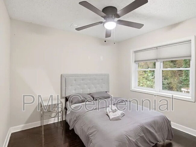 Building Photo - 1373 Benteen Way SE