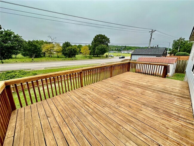 Building Photo - 2846 Eaglecrest Cir
