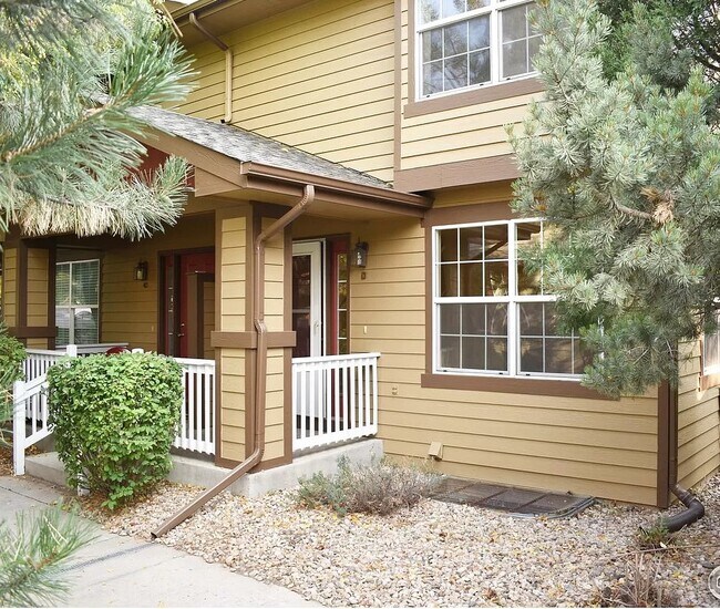 Building Photo - 4515 Starflower Dr