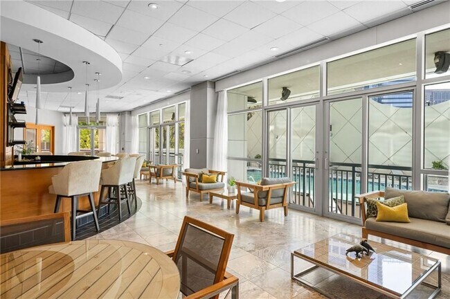 Building Photo - 3338 Peachtree Rd