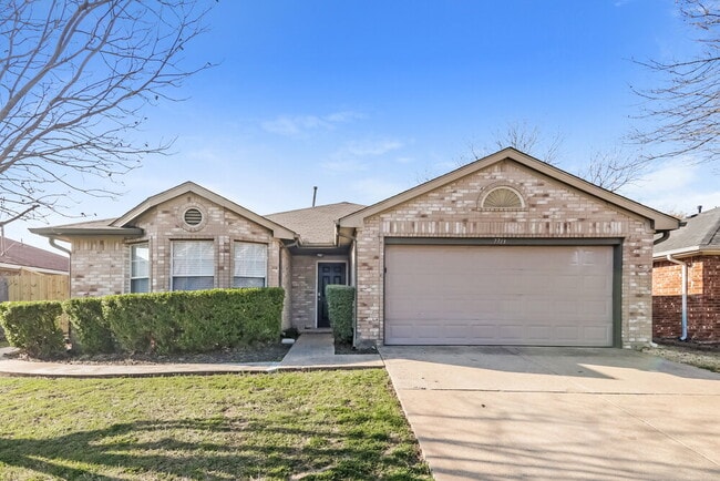 Building Photo - 7713 Dockside Dr