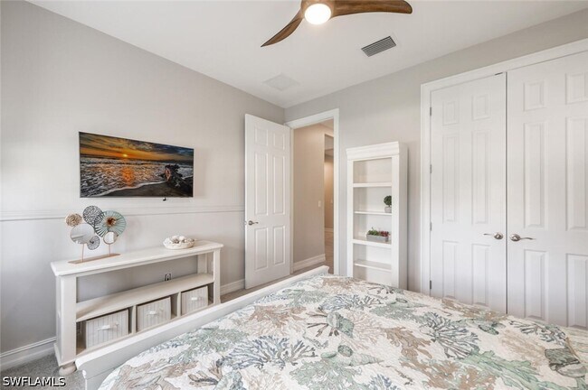 Building Photo - 14606 Tropical Dr