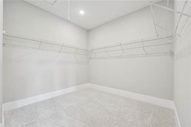 Building Photo - 597 Red Clay Farms