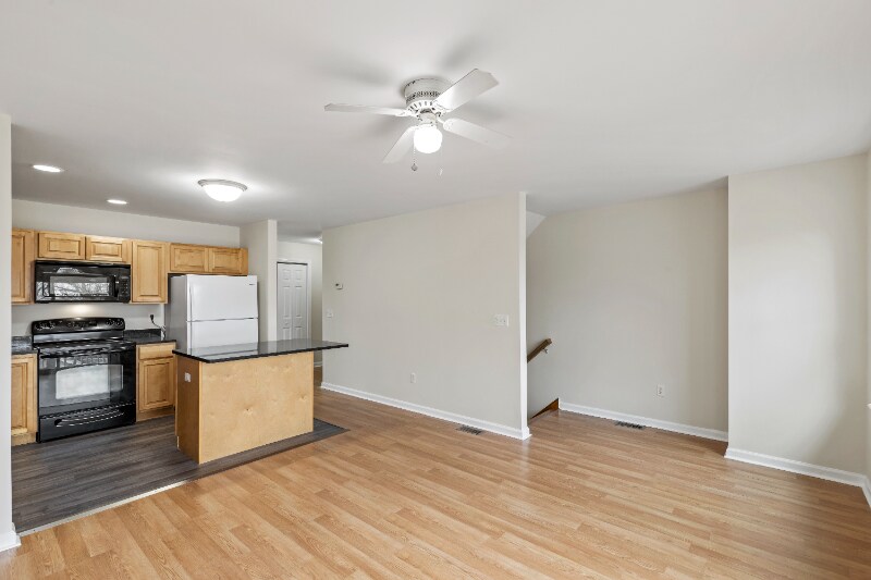 Building Photo - 229 Boswell Ave