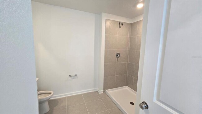 Building Photo - 2159 Chris Dr