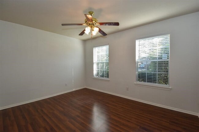 Building Photo - 16122 Speyburn Ct