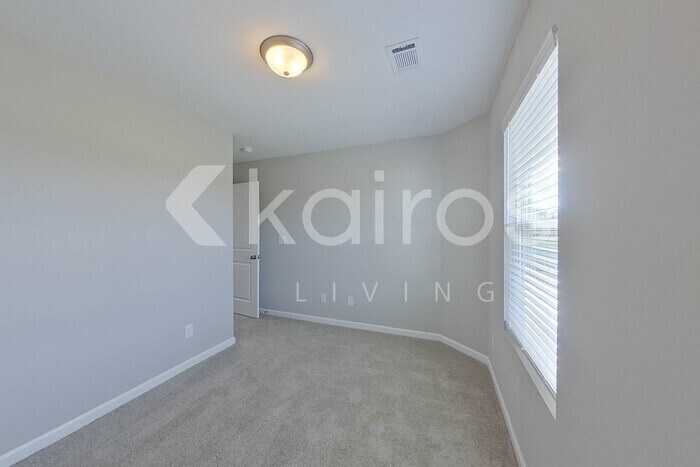 Building Photo - 862 Silent Barge Cv