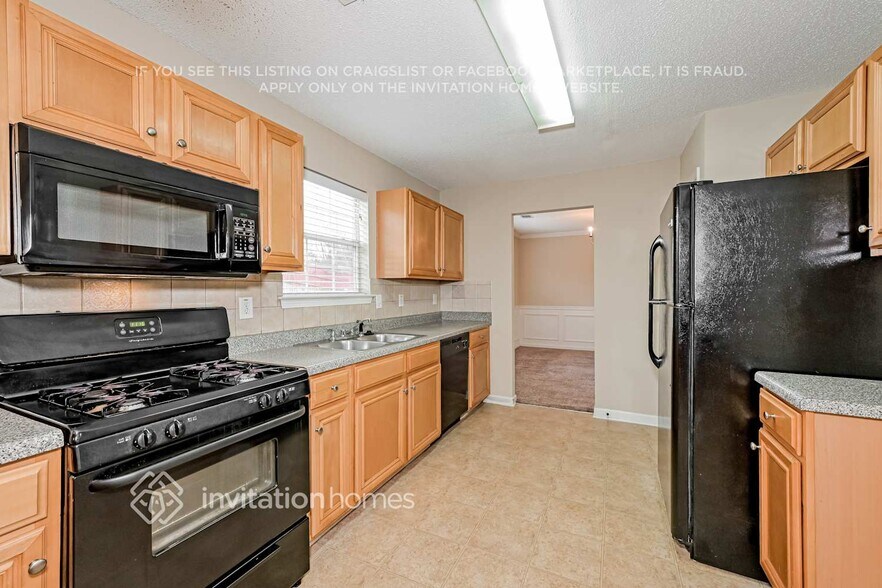 Building Photo - 1380 Travers Creek Trail