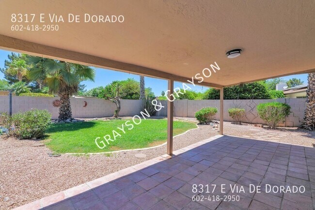Building Photo - 8317 E Vía De Dorado