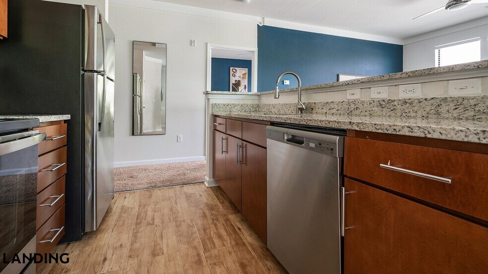 Building Photo - 10051 Perimeter Station Dr