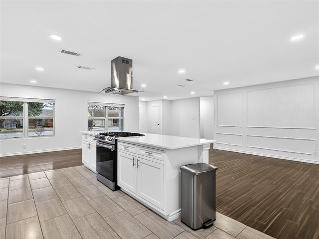 Building Photo - 1808 Oates Dr