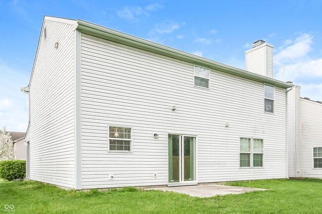 Building Photo - 10734 Snowdrop Way