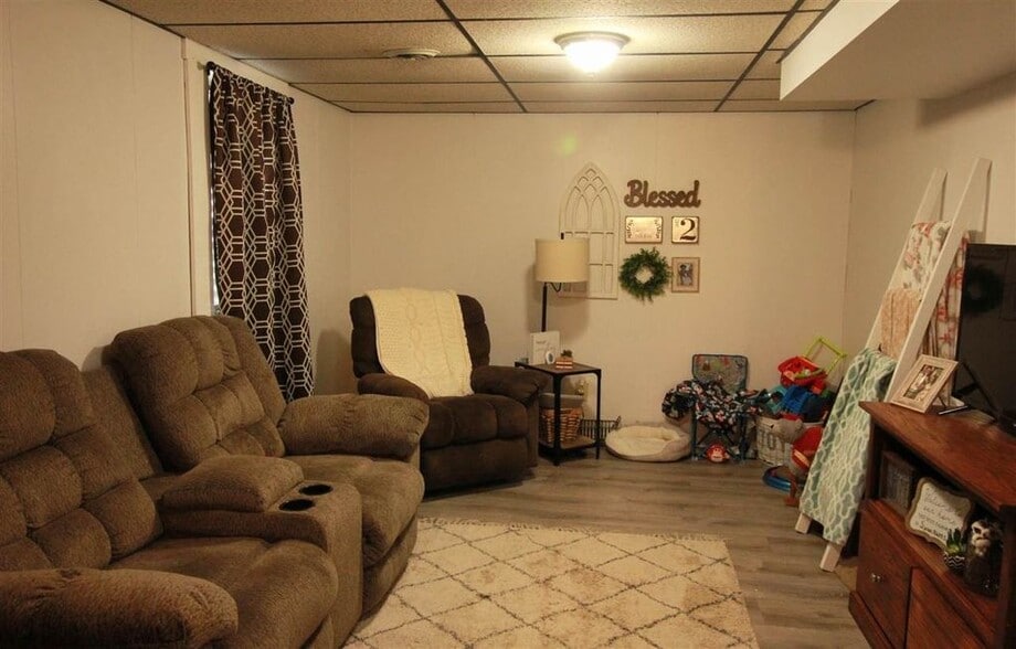 Living room - 510 W 37th St