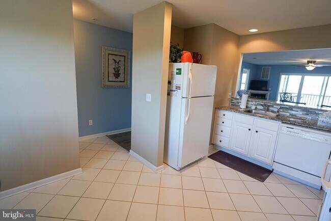 Building Photo - 37182 Harbor Dr