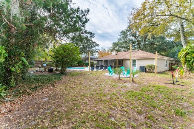 Building Photo - 10383 Chatwood Ct