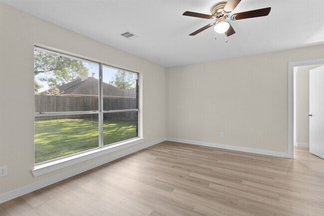 Building Photo - 4930 Northfork Dr