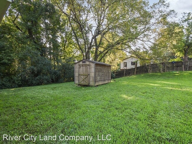 Building Photo - 3015 Frayser-Raleigh Rd