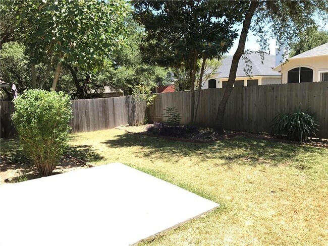 Building Photo - 10309 Broomflower Dr