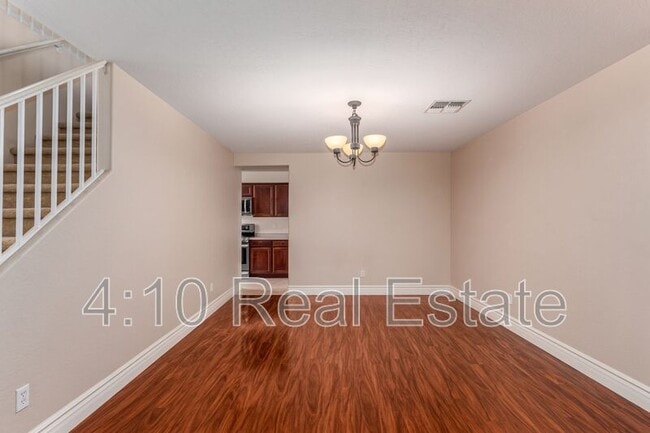 Building Photo - 3748 E Betsy Ln