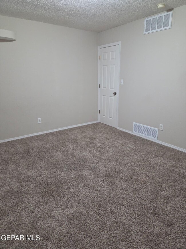 Building Photo - 2988 Tierra Cortez Ave