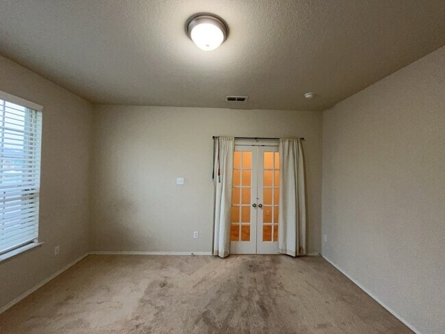 Building Photo - 8217 Spruce Meadows Dr