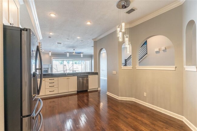 Building Photo - 348 Larboard Way
