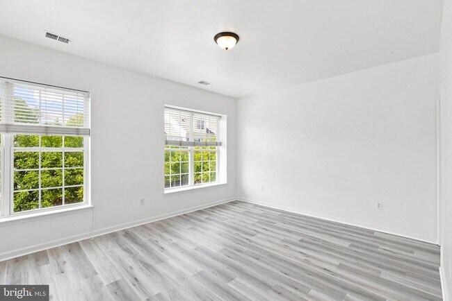 Building Photo - 1824 Cedar Cove Way
