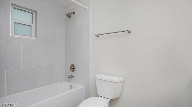 Building Photo - 3148 Apache St