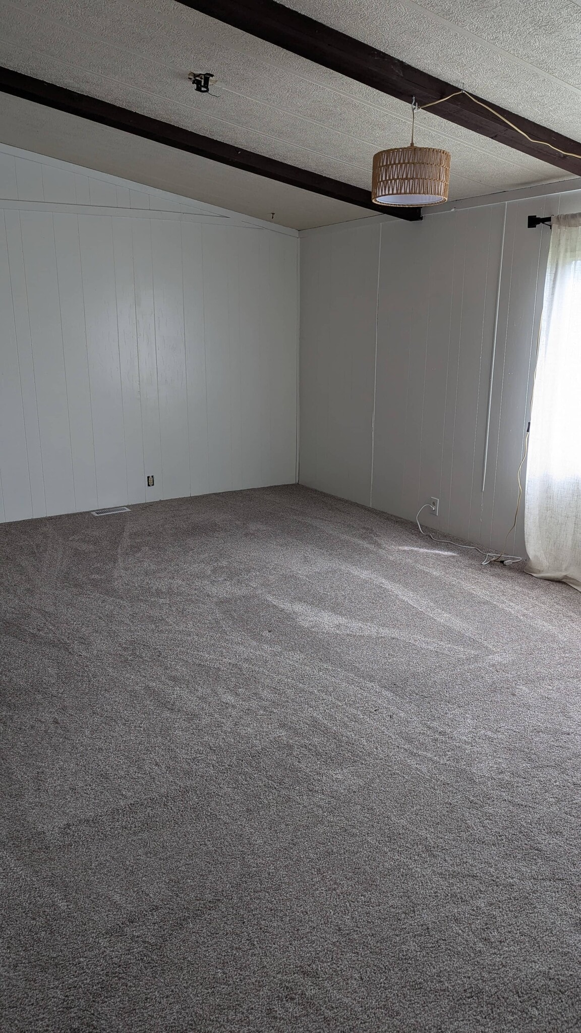 Living-Dining-2 - 1447 Maple St