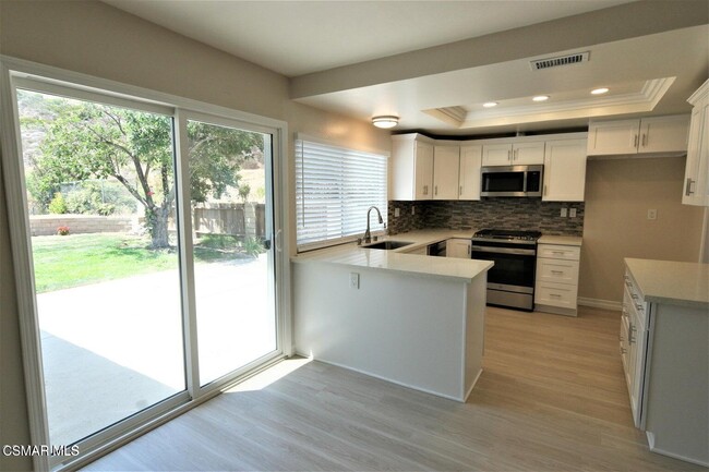 Building Photo - 89 Los Vientos Dr