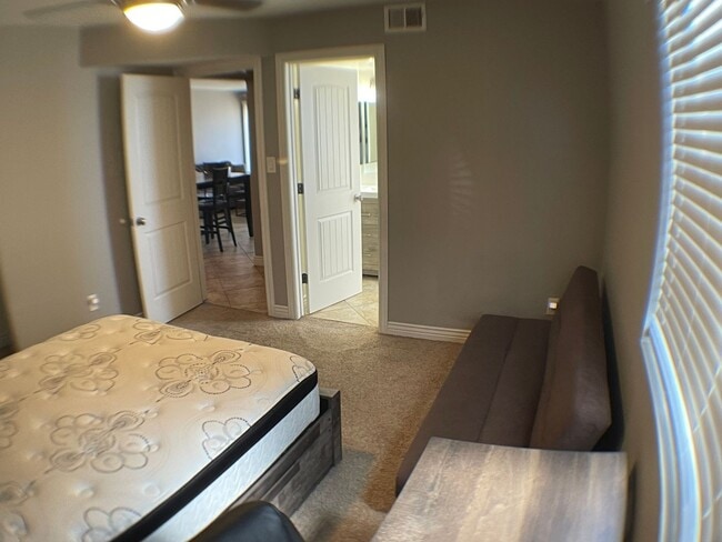Building Photo - Price Improvement! Furnished 2BR Condo wit...