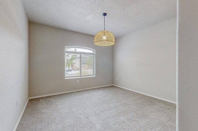 Building Photo - 6011 Buckthorn Ave NW