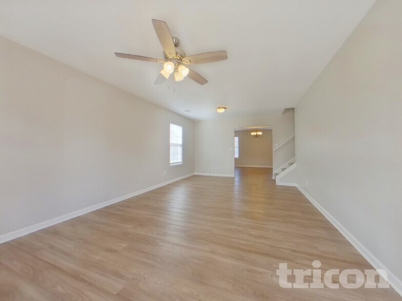 Building Photo - 430 Grand National Ln