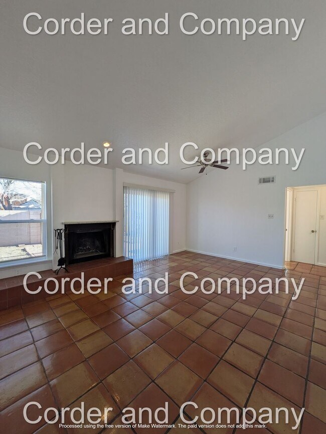 Building Photo - Spacious and naturally lit 4 Bathroom, 2 Bathroom, 2 Car Garage Home at 1,933 Sq Ft.