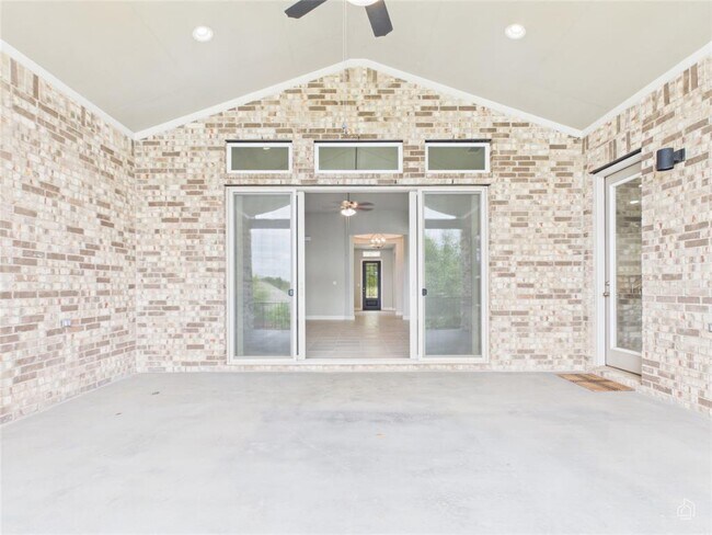 Building Photo - 111 Tabago Ct