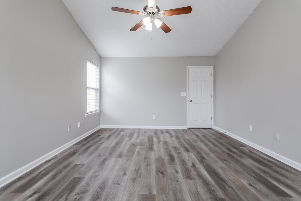 Building Photo - 527 Ives Cir NW