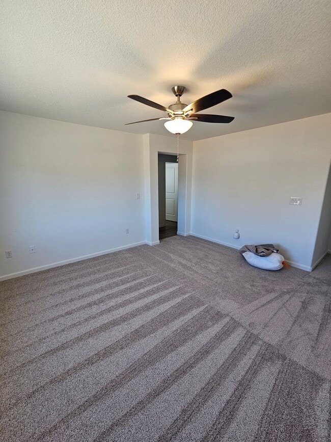 Building Photo - FURNISHED! Brand New 3 Bedroom, 2.5 Bath H...