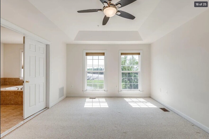 Building Photo - 2458 Curie Ct