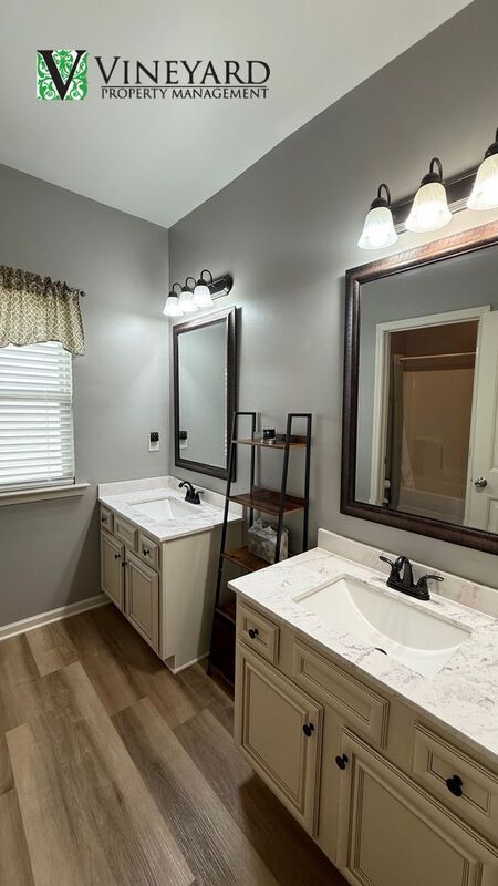 Building Photo - 303 Cherokee Reserve Ct