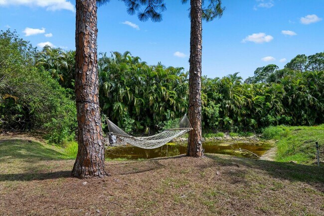 Building Photo - 17925 31st Rd N