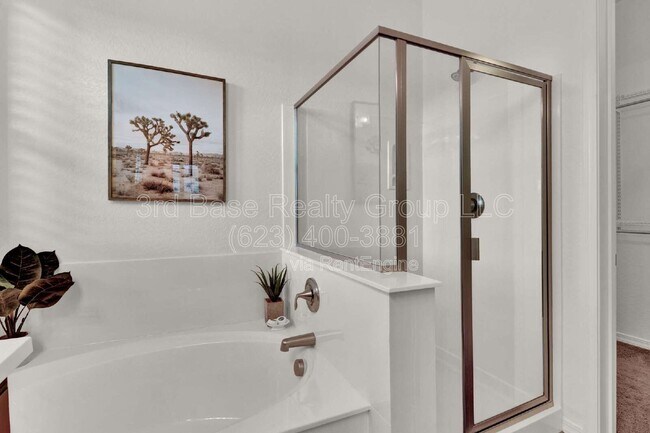 Building Photo - 20465 W Ridge Rd