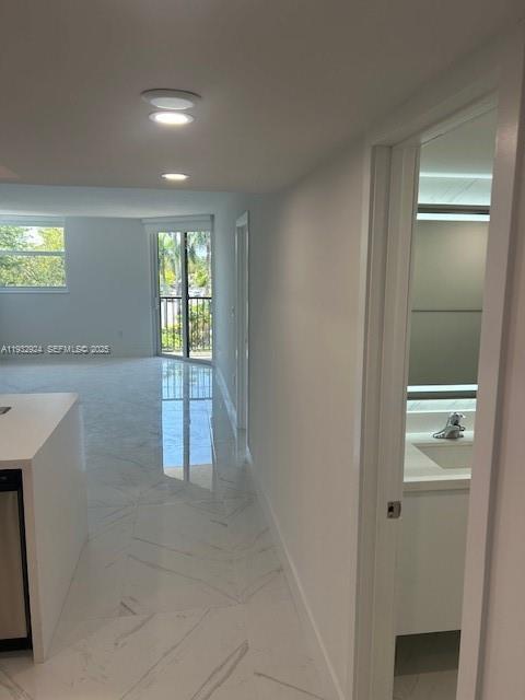 Building Photo - 55 Ocean Ln Dr