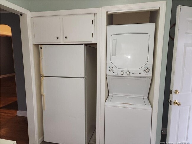 Building Photo - 612.5 Greenland Dr