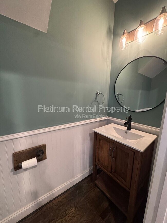 Building Photo - 1705 Barfield Run NW