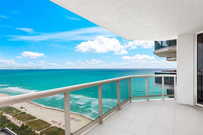 Building Photo - 4779 Collins Ave