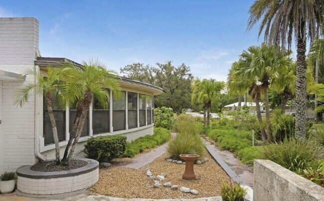 Building Photo - 210 Flagler Blvd