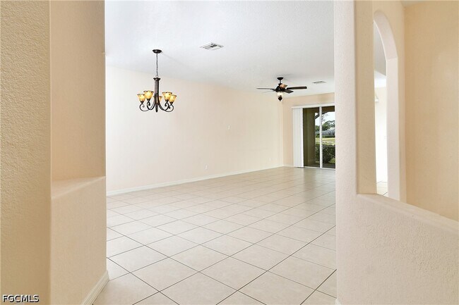 Building Photo - 4808 Fairloop Run
