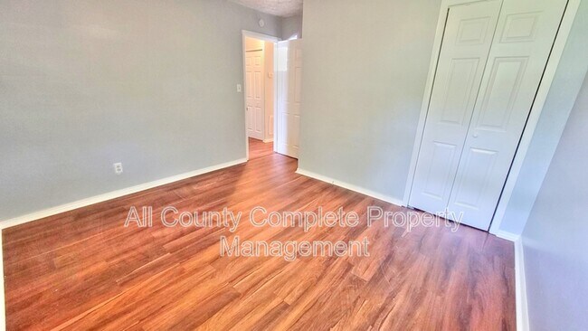 Building Photo - 9348 Culpeper Ave